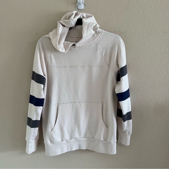 Madewell Tops - Madewell Hoodie Sweater Sweatshirt Womens Medium Vintage White Striped Arm